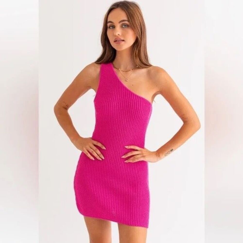 Nwt Le Lis Barbie Pink Crochet Knit One Shoulder Mini Bodycon Sweater Dress Sm